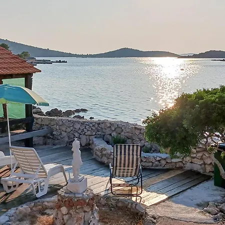 Amazing In Zizanj With Wifi