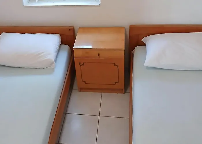 Holiday home Amazing In Zizanj With Wifi Rivanj