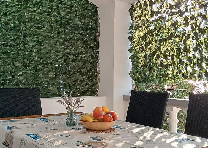 Holiday home Amazing In Zizanj With Wifi *